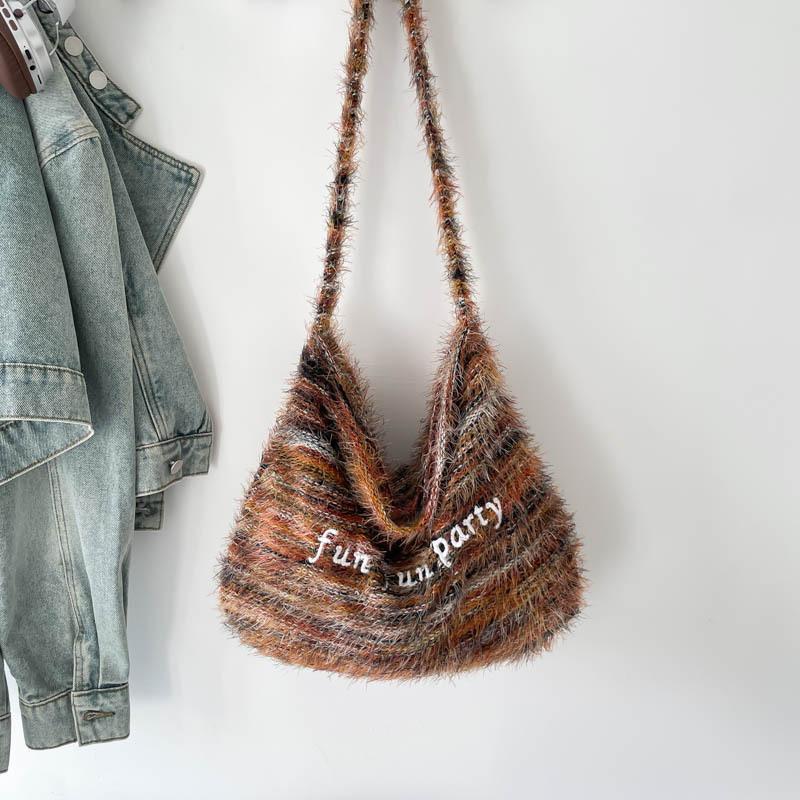 Autumn New Scribbled Plush High-value Lazy Shoulder Bag Retro Letter Embroidered Commuter Fringed Bag