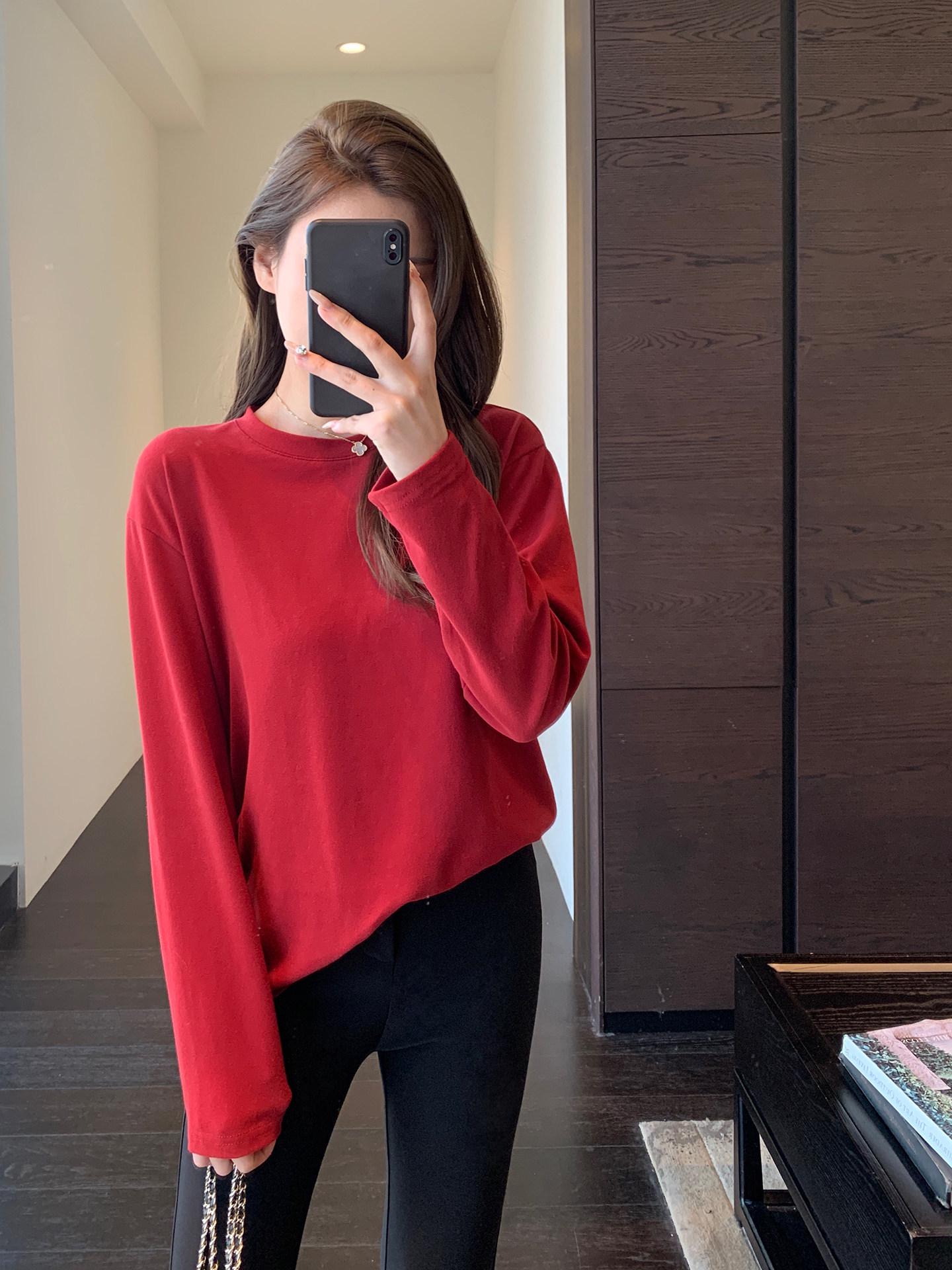 

Women s Red Year of the Rabbit Round Neck Long Sleeve Brushed Layered T-shirt One Size красный