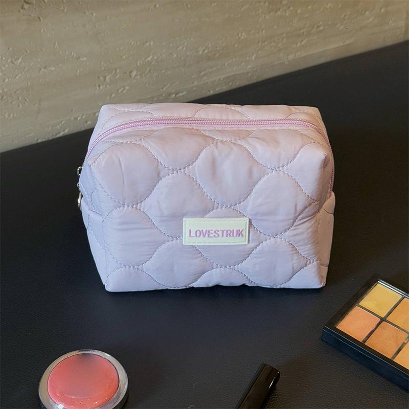 Premium Large Travel Makeup Bag Womens Versatile Cosmetic Kit for Safe Storage in Luggage