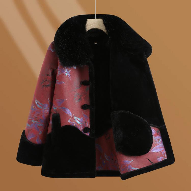 Winter Winter New Velvet Middle-aged and Elderly Thickened Mother Coat Top