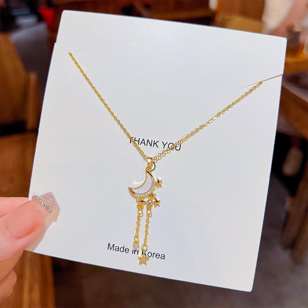 

Star Moon Clavicle Chain: Elegant 2025 Trend Choker Necklace