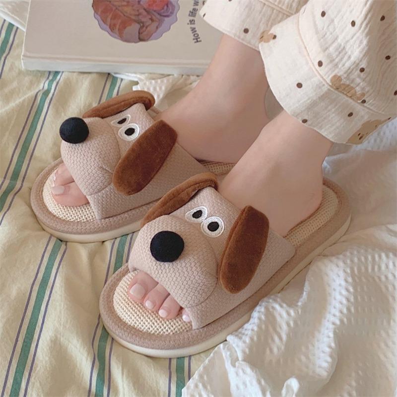 Cute Soft-soled Linen Shoes for Girls, Cartoon Indoor Floor Slippers with A Feeling of Stepping On Feces