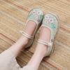 Calzado para mujer – Zapatillas