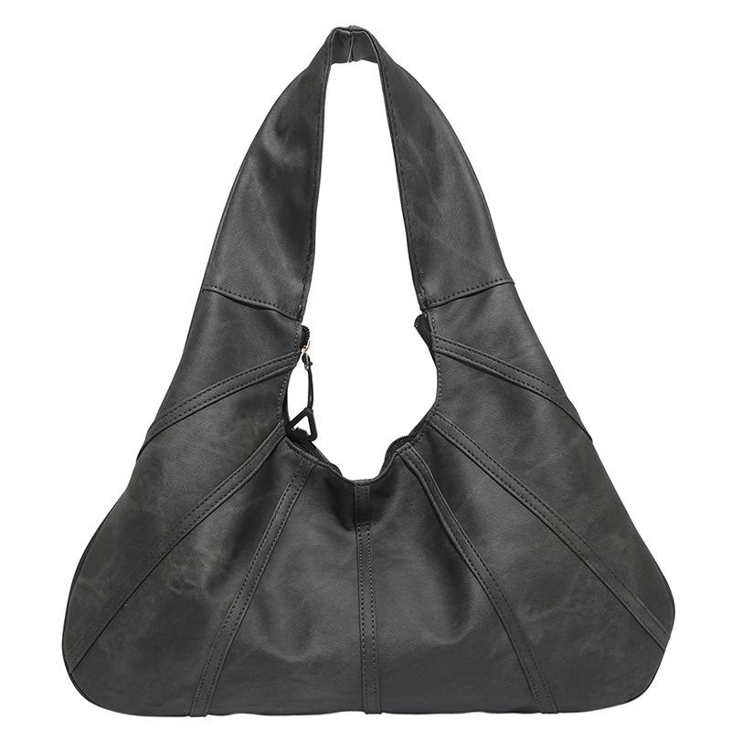 

The new underarm bag women s largecapacity bag is fashionable, simple and beautiful, casual and personalized shoulder bag tote bag tide чёрный