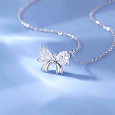 Collier nœud Été Luxe léger Diamant flash Chaîne clavicule Pendentif Version coréenne