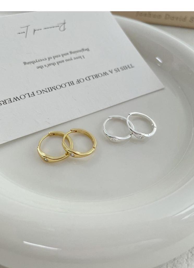 S999 Sterling Silver Zirconia Hoop Earrings for Women - Simple, Versatile, and Luxurious Ear Cuffs, High-End Niche Jewelry In Ins Style.