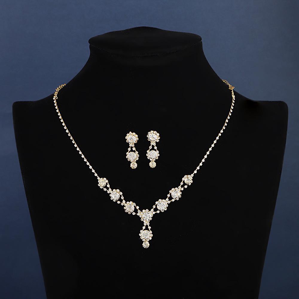 European American Fashion Rhinestone Earrings & Necklace Bridal Set