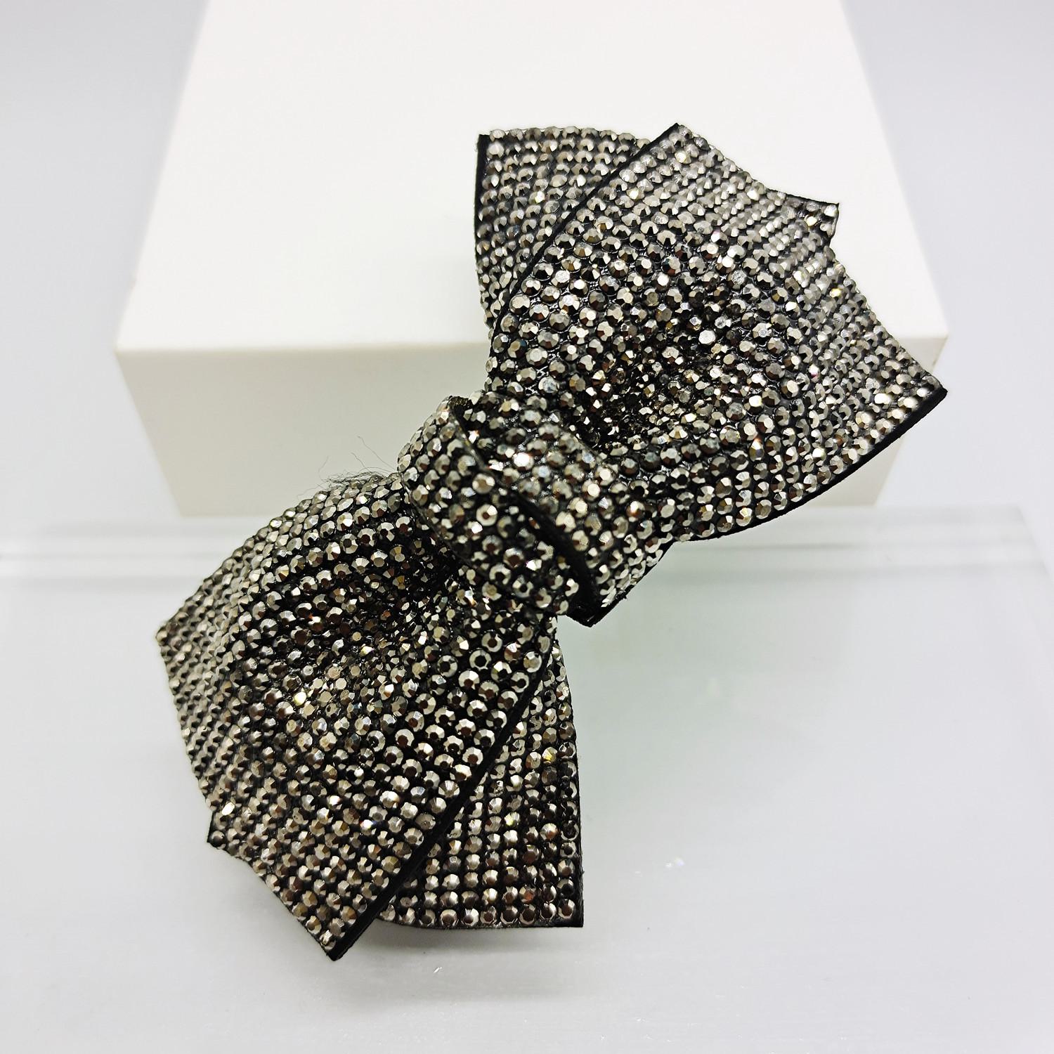 

Заколка-бантик со стразами: Блестящая корейская заколка для волос, элегантный головной убор для знаменитостей.