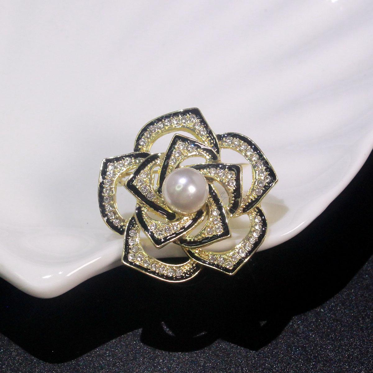 

Брошь Премиум Чувство Нишевая Средневековая Гинкго Билоба Жемчужная Корсаж Женская Высококлассная Булавка для Костюма Свитера Аксессуары