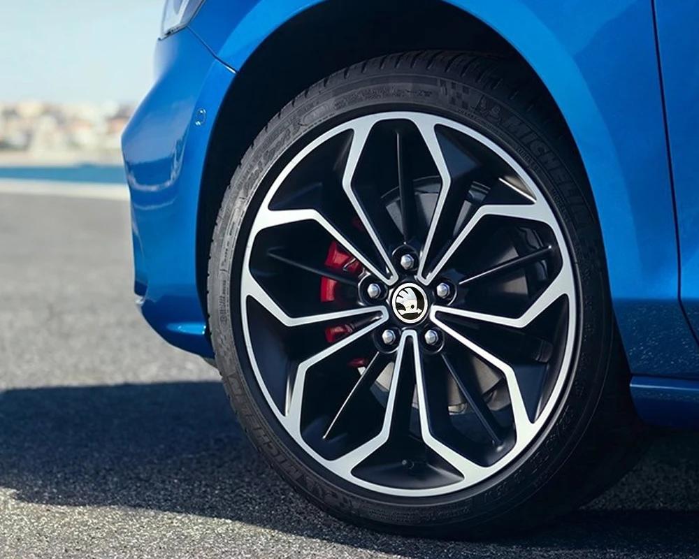 For 4Pcs 56/60mm Car Tire Hub Center Cap Wheel Cap Badge Sticker Skoda S Fabia Superb Octavia Rapid Karoq VII Yeti Kodiaq Kamiq