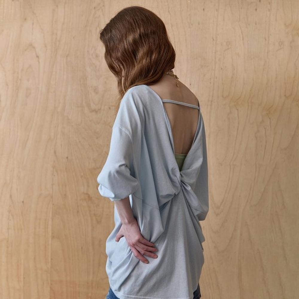 MAXZA Back Open STrap TwisT Loose T shirT ze04qT011na