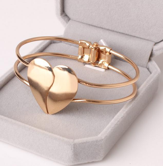 Hot Sale Special Fashion High Quality Frosted Heart-shaped Bracelet Bright Double Heart Bracelet Zircon Wholesale Luxury Brand