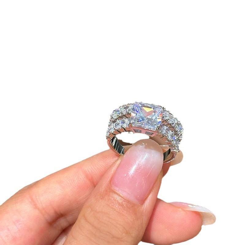 Korean Style Sterling Silver Water Drop Zircon Ring For Ladies Fashion Accessory