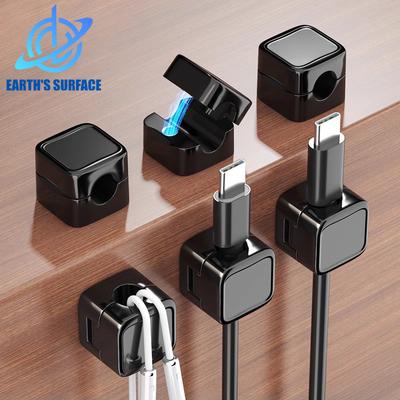 6 Pezzi Clip Magnetici per Cavi Avvolgicavo Supporto Adesivo Fermacavo Organizzatore di Cavi Cavo Avvolgicavo per Cavi di Ricarica USB per Scrivania Ufficio