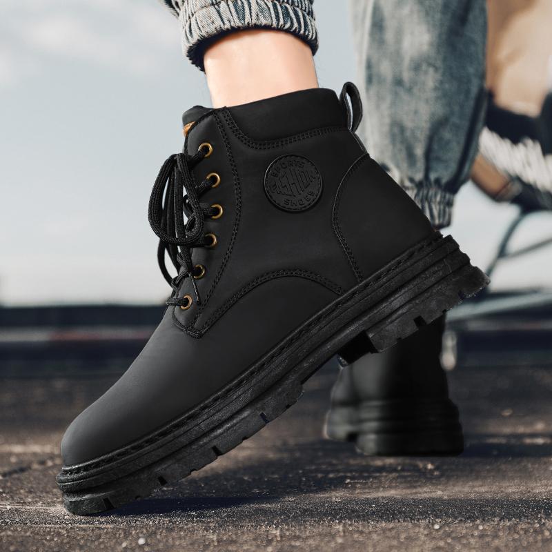 Men's high top boots four season outdoor work shoes anti slip and comfortable yellow boots fashion British casual leather boots