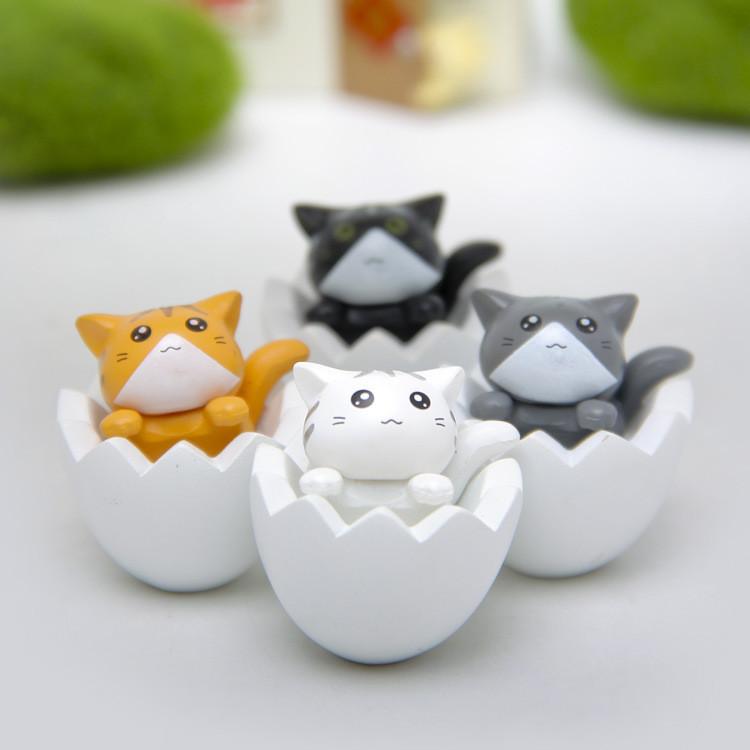 Egg Shell Chis Sweet Home Cat Figurine Pvc Miniature Decorative Desk Ornament For Gift And Collection