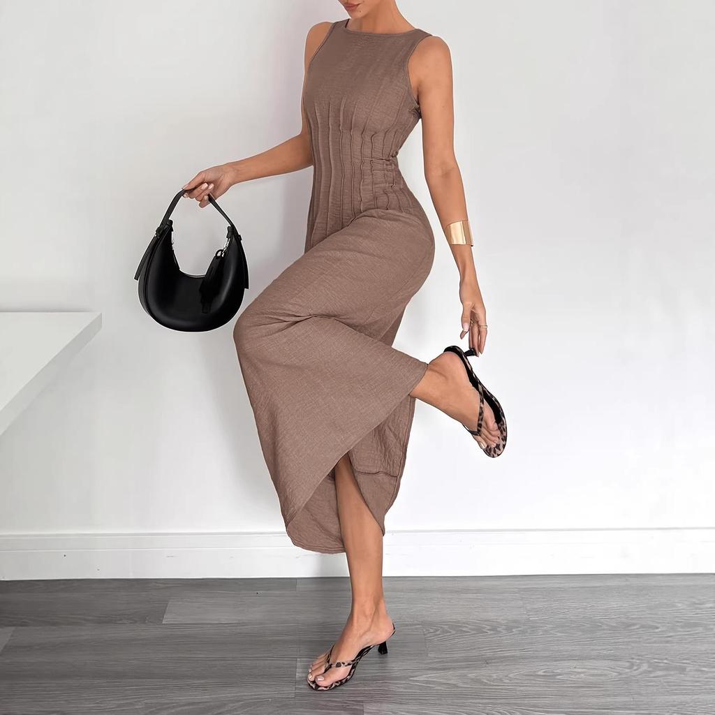 2026 Elegant Waist-Cinched A-Line Sleeveless Long Dress with V-Back In Solid Color