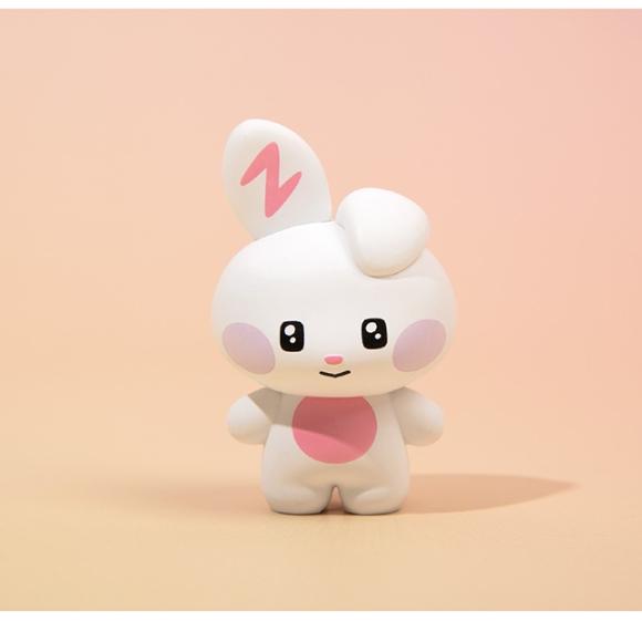 

(zeroni МОНИТОР ФИГУРКА) ZB1 (НУЛЕВАЯ БАЗОВАЯ) ОФИЦИАЛЬНЫЙ МД yunini