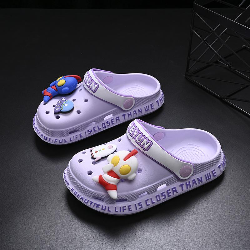 Durable Clogs Kids Fun Cartoon Design Nonslip Eva Summer Sandals For Boys And Girls In Colors Bright