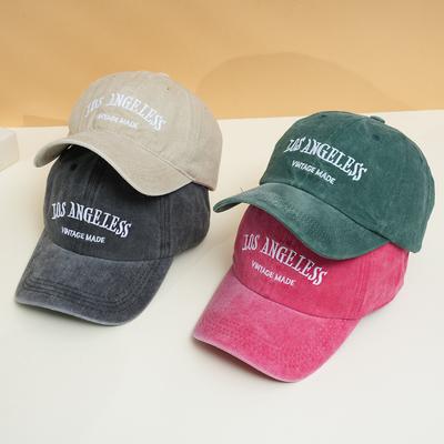 Berretti e cappelli – Berretti e cappelli con visiera