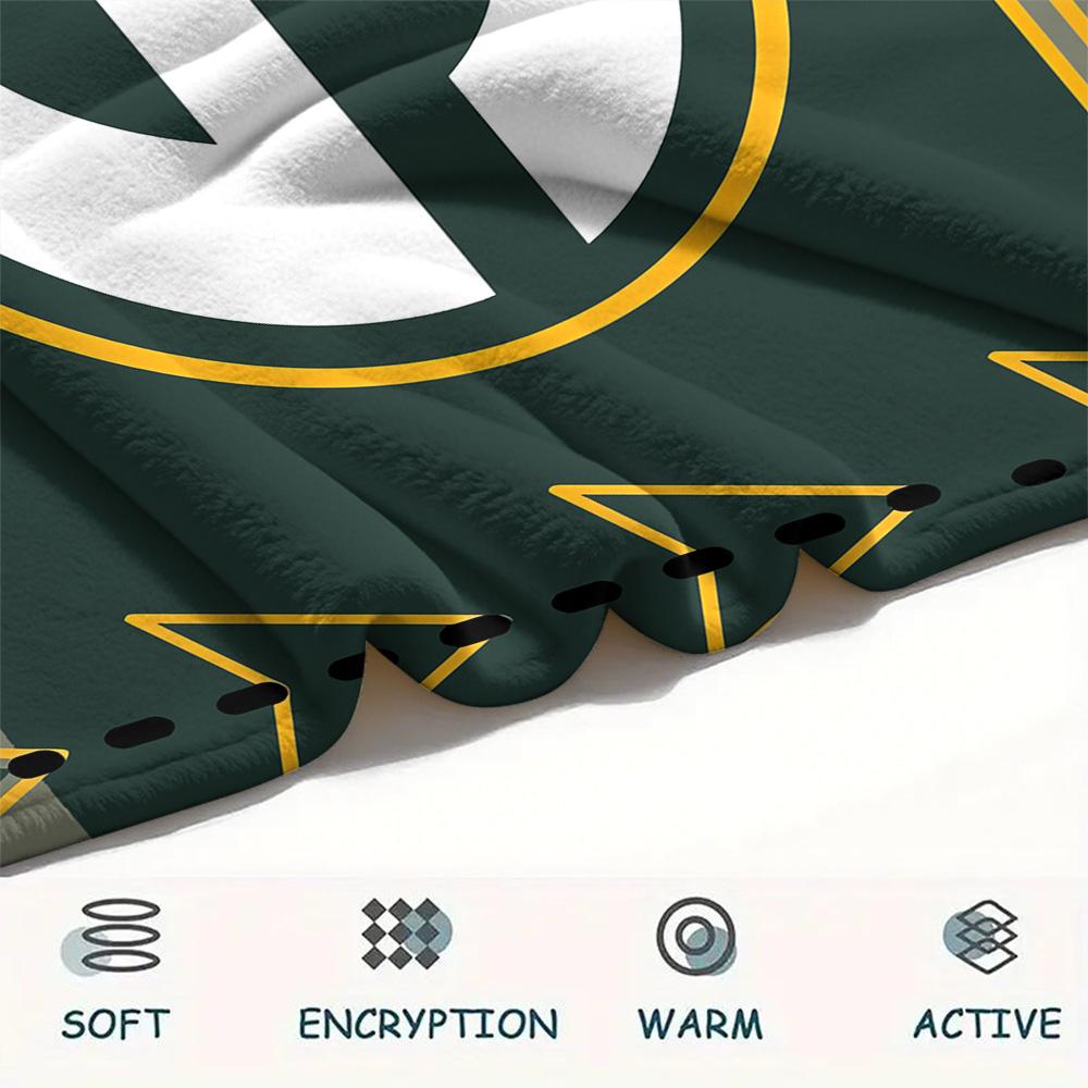 Green Bay Packers Print Flannel Blanket, High Quality Comfortable for All Seasons, Home Decor, Warmth and Comfort, Perfect for Christmas Gifts