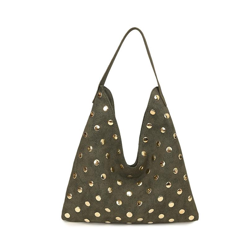 Tägliche süße und coole Persönlichkeit Nieten weiches Leder große Kapazität Tote Bag Damen Trend Pendler Schulter Achseltasche