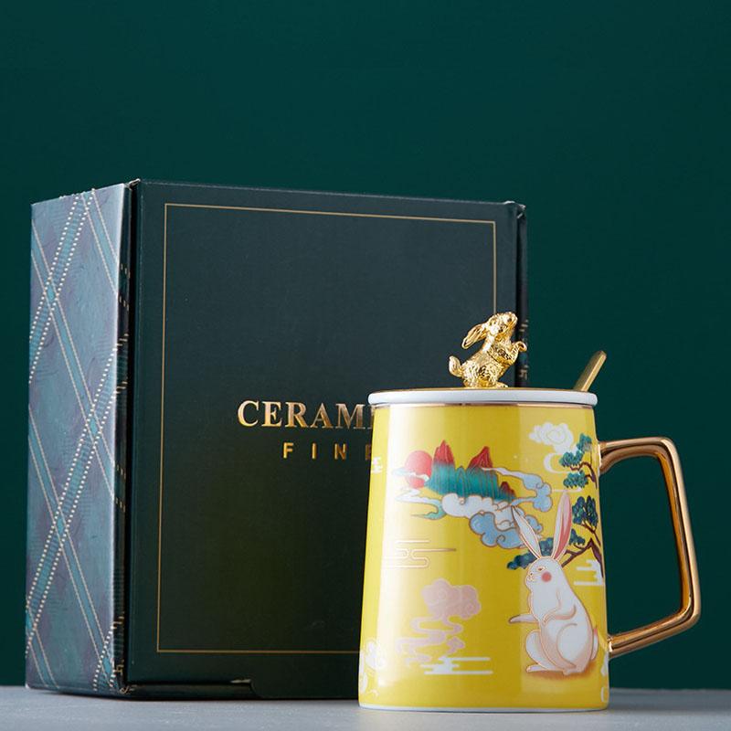 

430ml Chinese Style Rabbit Coffee Cup With Gift Box Ceramics Animals Mug with Spoon And Lid Anniversary Christmas Birthday Gift 401-500ml жовтий
