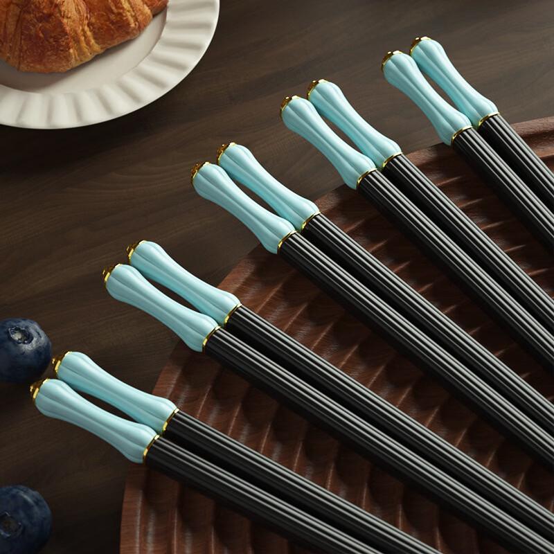 Ru Han Non-slip Family Alloy Chopsticks