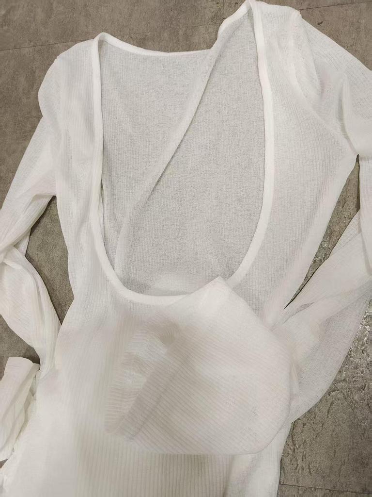 Summer Women's Beach Long Sleeve Backless Dress with Sun Protection