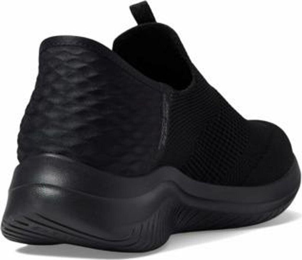 Skechers Slip-ons: Ultra Flex 3.0 - Cozy Streak Women Black