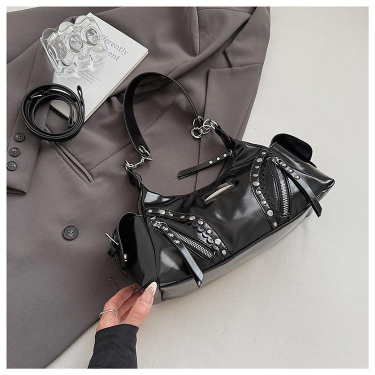 

Повседневная сумка-тоут под мышкой большой вместимости, женская сумка 2025, новая цепочка, сумка Boston, милая, крутая, для фанатки Spice Girls, сумка для машины чёрный