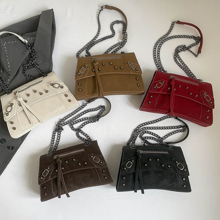 Rivet locomotive bag women's metal chain shoulder messenger bag