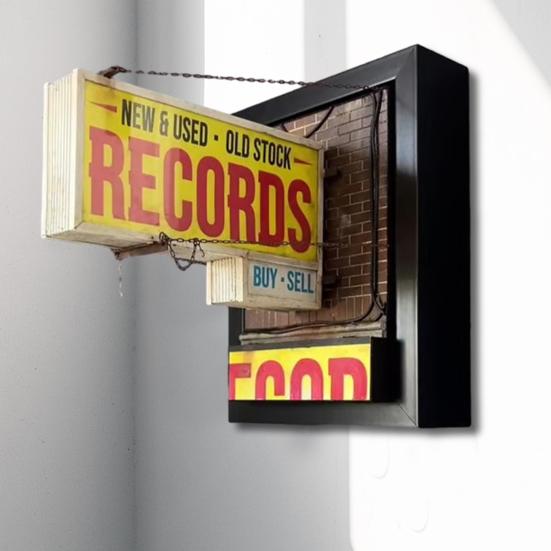 

Yousheng Record Store Wall Light Retro Wall Mounted Decorative Light Nostalgic Record Store Ornament Music-Themed Gift for Music Lovers Record Without Light