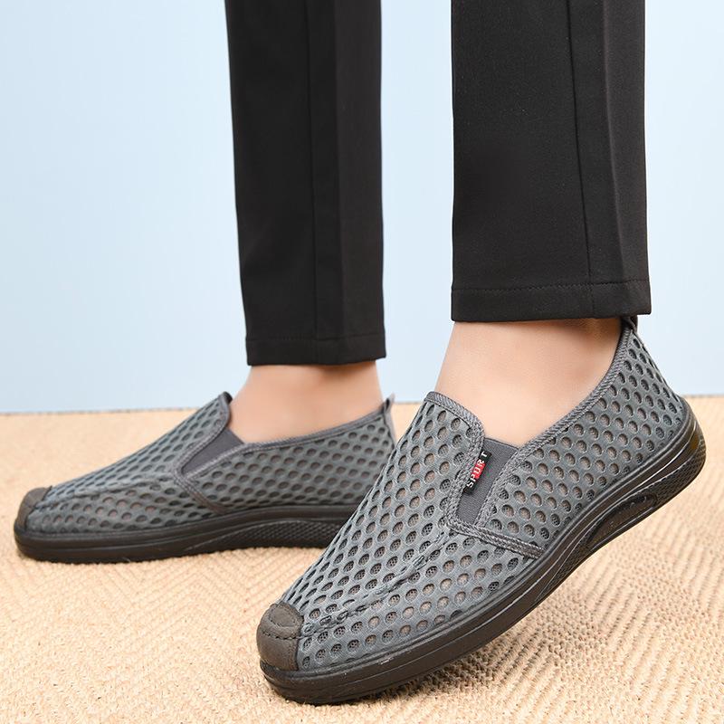 Atmungsaktive Mesh-Sandalen für Herren im Sommer für mittlere und ältere Menschen - Rutschfest, Geschlossene Zehenpartie, Freizeit-Schuhwerk