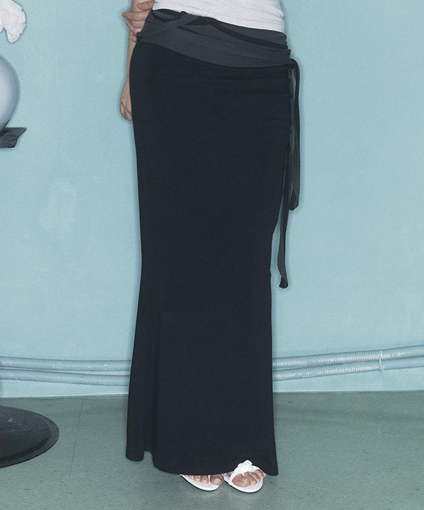 Peullijeunopallou Ina Shirring Long Skirt (Black)