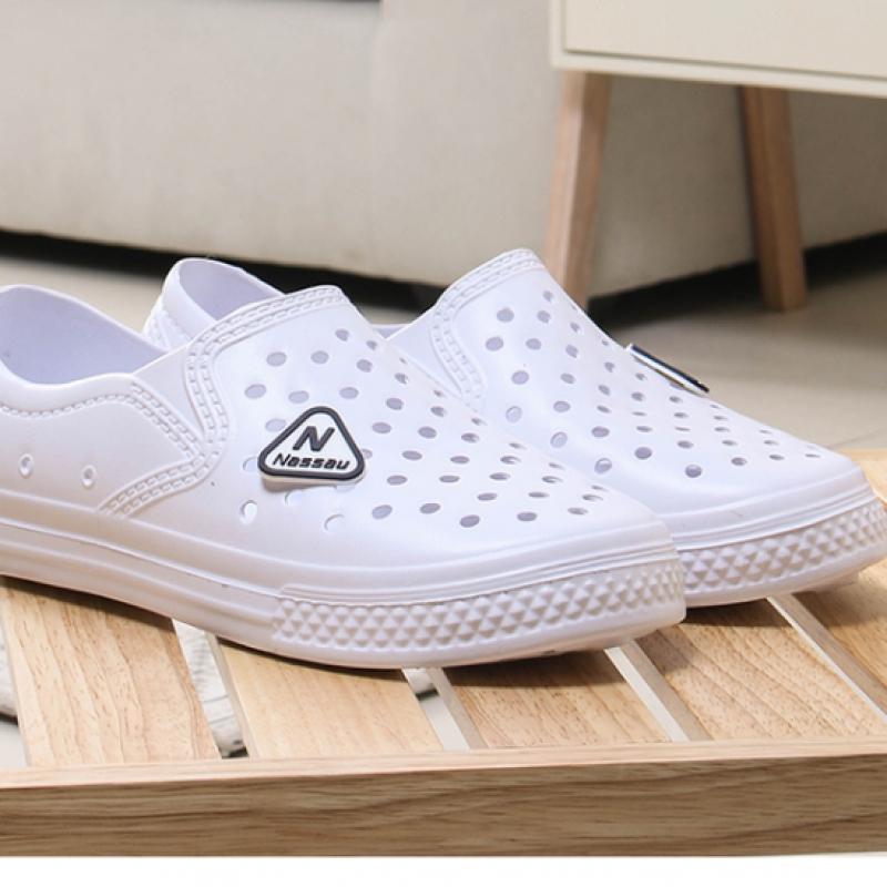 Daiso Eva Hausschuhe ca. 270 mm