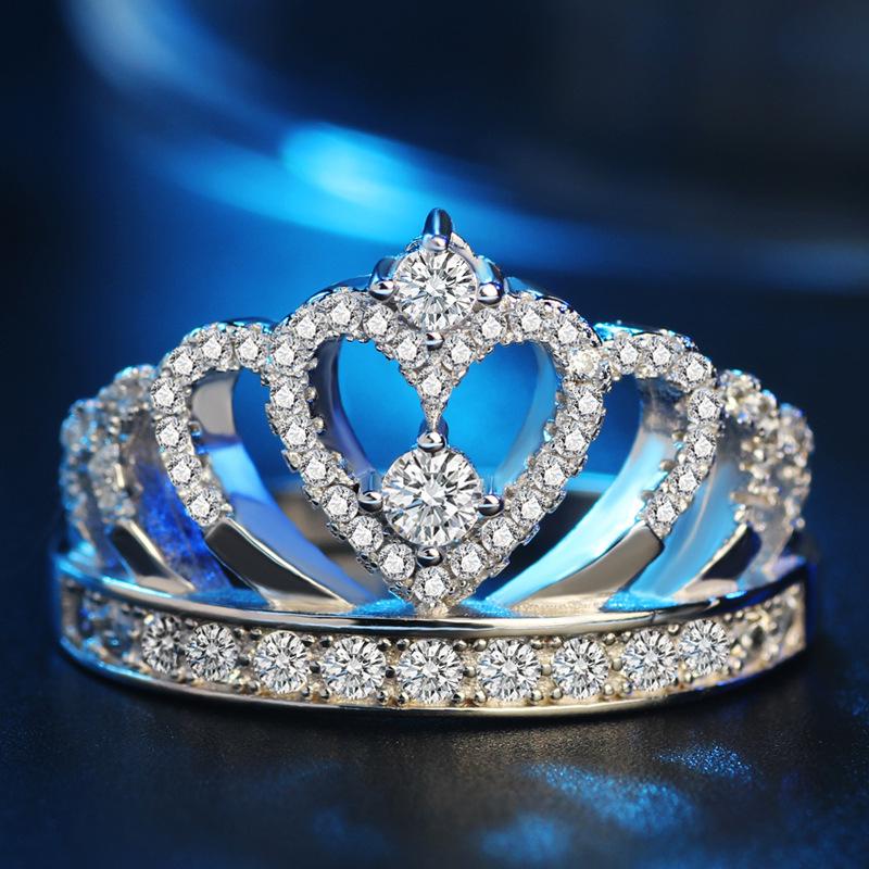 European & American Zircon Vintage Crown Ring - Creative Fashion Finger Jewelry for Women