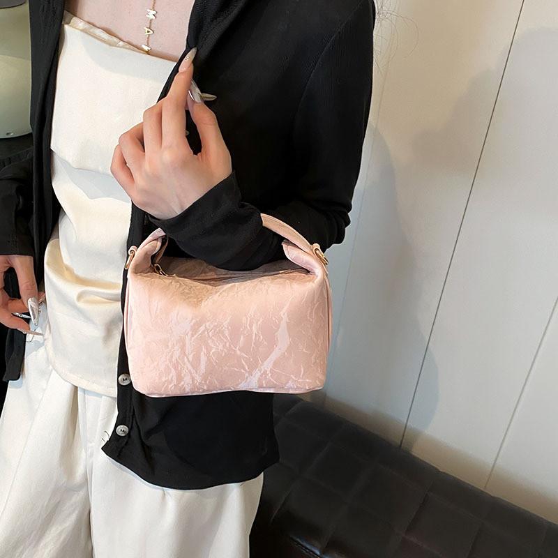 Pu Material Small Square Bag For Women Fashion Summer Casual Crossbody Purse With Zipper Closure