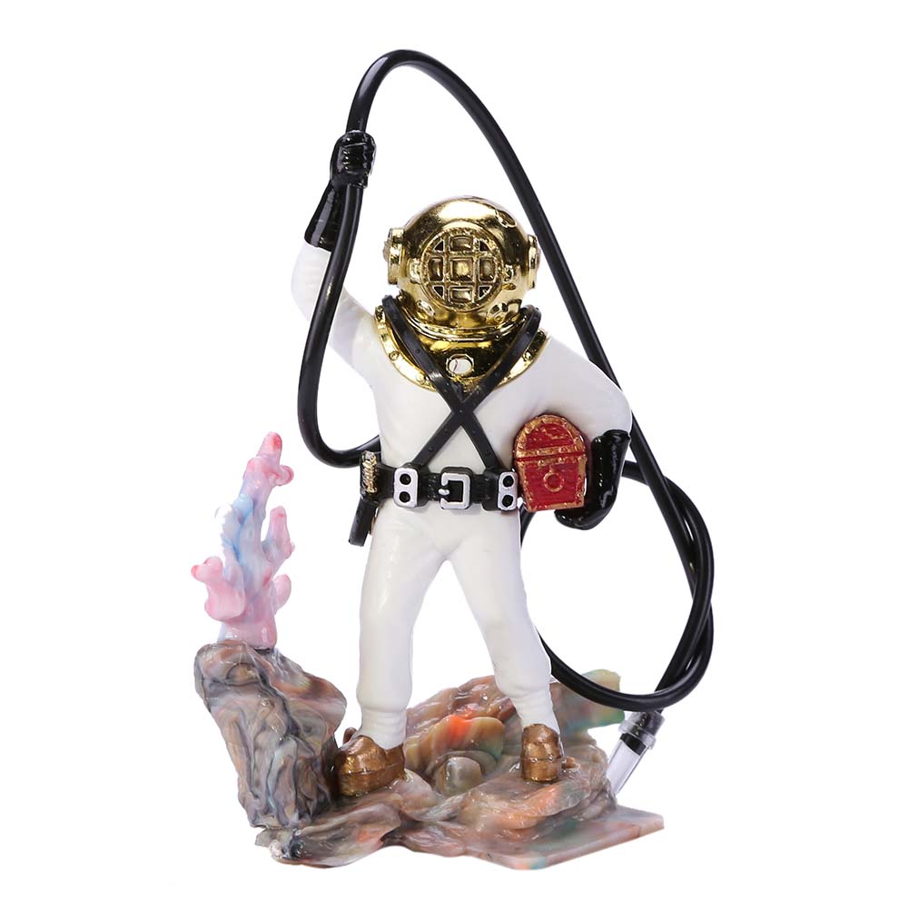 Ecological Aquarium Treasure Hunt Man Underwater Landscaping Pneumatic Toy Diver