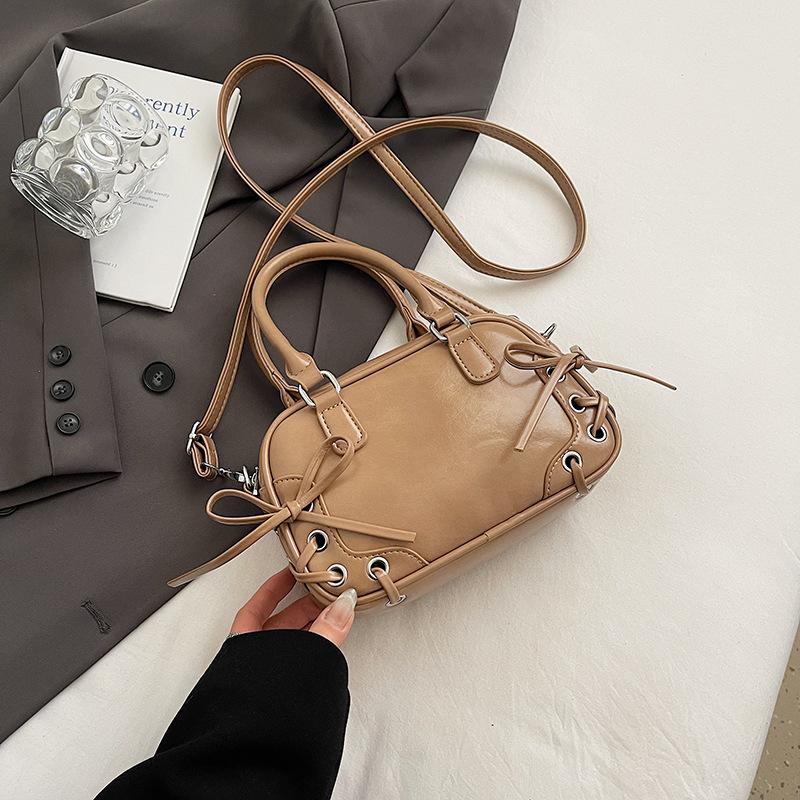 Premium Small Bag Women's Spring and Summer New Versatile Messenger Bag Bow Casual Portable Pillow Bag