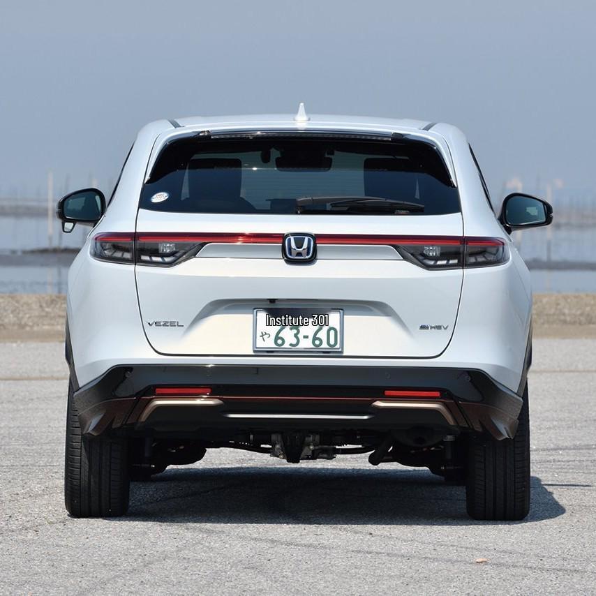 Compatible 21-25 Binzhi HRV/VEZEL/XRV Body Kit: Rear Diffuser, Front Lip, Side Skirts, Rear Spoiler, Grille.