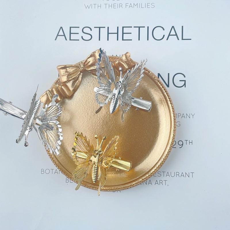 Oriental Pastoral Butterfly Hairpin: Retro Metal Decorative Duckbill Clip Hair Accessory