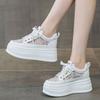 Kleine weiße Schuhe Damen Schnürung Mesh Innenhöhe Erhöhung Sommer neue vielseitige Mode Freizeitschuhe Plateau Muffin Board Schuhe