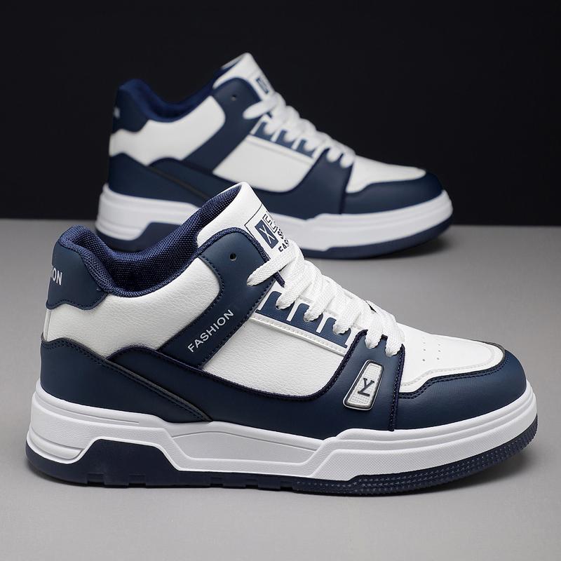 New Men's Classic Four Seasons Fashion Middle Top Skateboarding Shoes Comfortable Soft Sole Sneakers