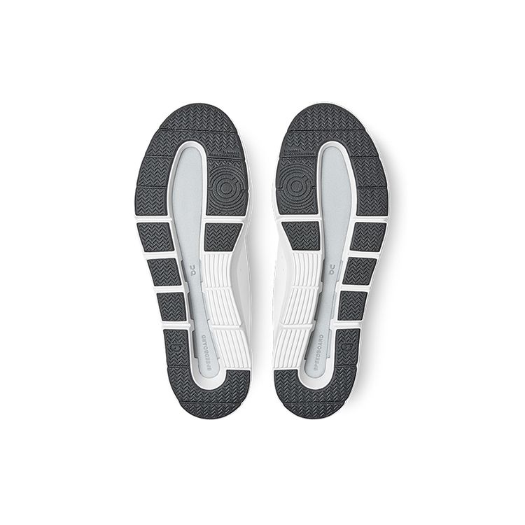 On The Roger Advantage Low-Top