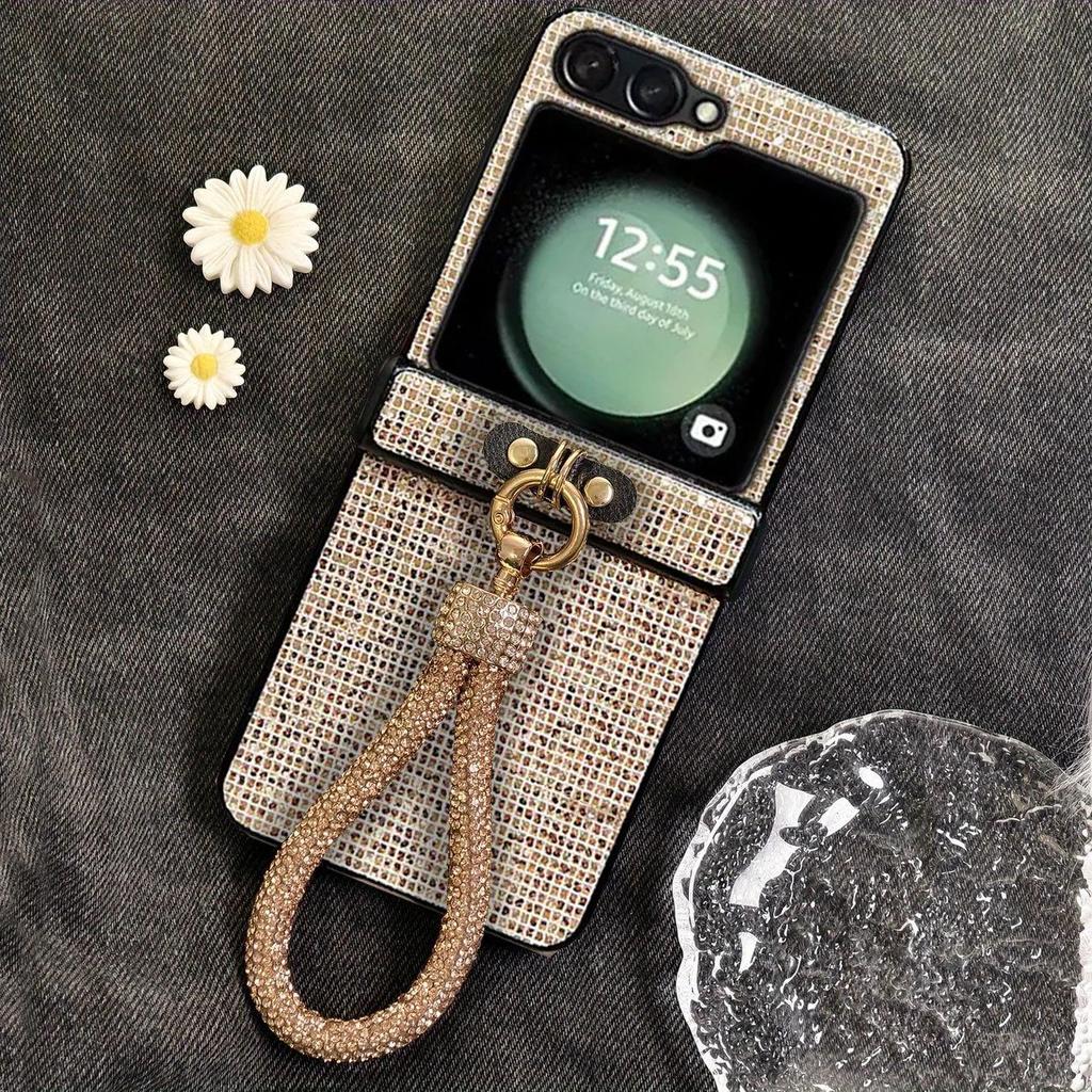 Etui ochronne na smycz z cyrkoniami do Samsung Z Flip7 z pełnym pokryciem i zintegrowanym zawiasem