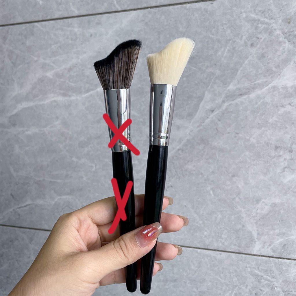 Portable Angled Contour Brush for Beginners - Wavy Side Face and Shadow Brush