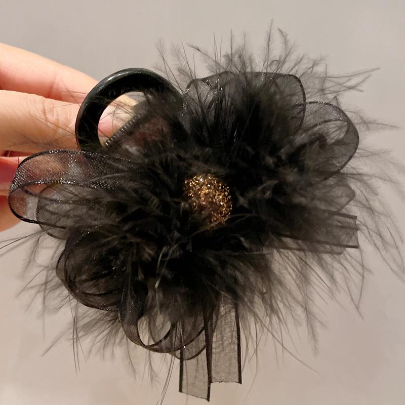 2024 High-End Herbst/Winter Feder Schleife Hai Haarspange für Frauen