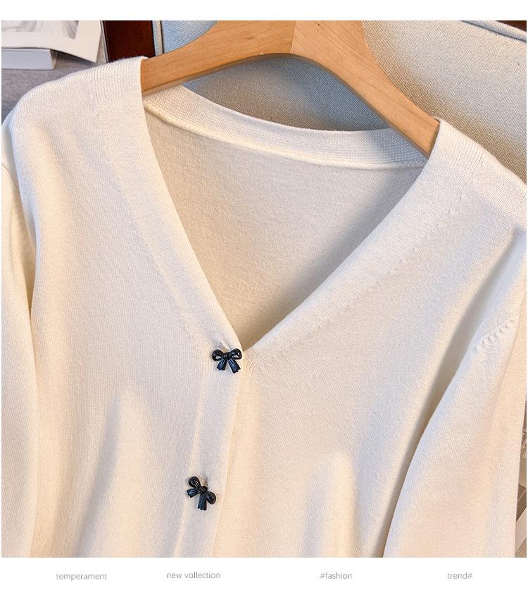 Plus Size Women's Loose Knit Cardigan Sweater for Bust 150-160 cm