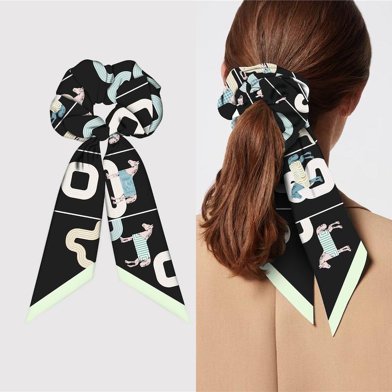 Girl Hair Silk Scarf Lady Elastic Scrunchies Ties Band Accessories Luxury Design Horse Print Ponytail Hairstyle Hairbands Ribbon